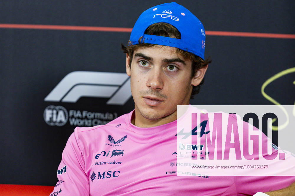 F1 - SINGAPORE GRAND PRIX 2026 COLAPINTO Franco (arg), Alpine F1 Team A526, portrait, pre-event press conference, PK, Pressekonferenz during the 2026 Formula 1 Singapore Grand Prix, 17th round of the 2026 Formula One World Championship, WM, Weltmeisterschaft from October 9 to 11, 2026 on the Marina Bay Street Circuit, in Singapore, Singapore - SingaporeSingapore