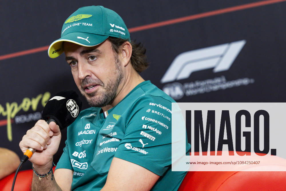 F1 - SINGAPORE GRAND PRIX 2026 ALONSO Fernando (spa), Aston Martin F1 Team Honda AMR26, portrait, pre-event press conference, PK, Pressekonferenz during the 2026 Formula 1 Singapore Grand Prix, 17th round of the 2026 Formula One World Championship, WM, Weltmeisterschaft from October 9 to 11, 2026 on the Marina Bay Street Circuit, in Singapore, Singapore - SingaporeSingapore