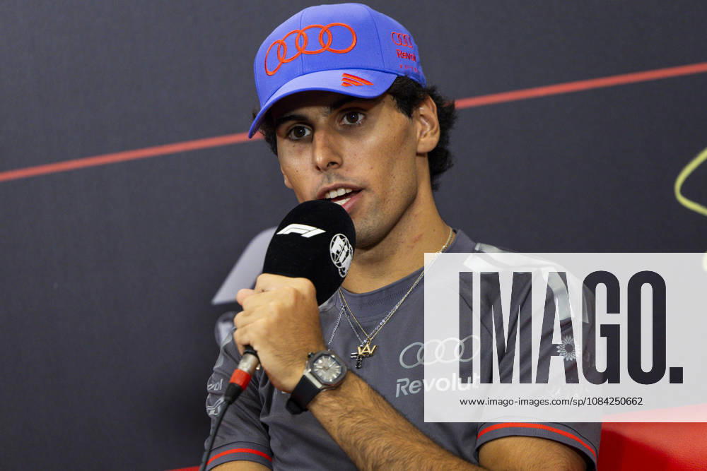 F1 - SINGAPORE GRAND PRIX 2026 BORTOLETO Gabriel (bra), Audi F1 Team R26, portrait, pre-event press conference, PK, Pressekonferenz during the 2026 Formula 1 Singapore Grand Prix, 17th round of the 2026 Formula One World Championship, WM, Weltmeisterschaft from October 9 to 11, 2026 on the Marina Bay Street Circuit, in Singapore, Singapore - SingaporeSingapore