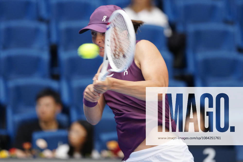 2026 China Open Women s Singles Round of 16 match in Beijing, China - 7 Oct 2026 Iga Swiatek of Poland plays against Iva Jovic of the United States (Not in view) during Women s Singles Round of 16 match on day eight of China Open at the National Tennis Center. Beijing China