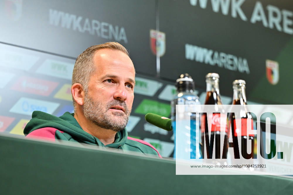 FC Augsburg Press Conference