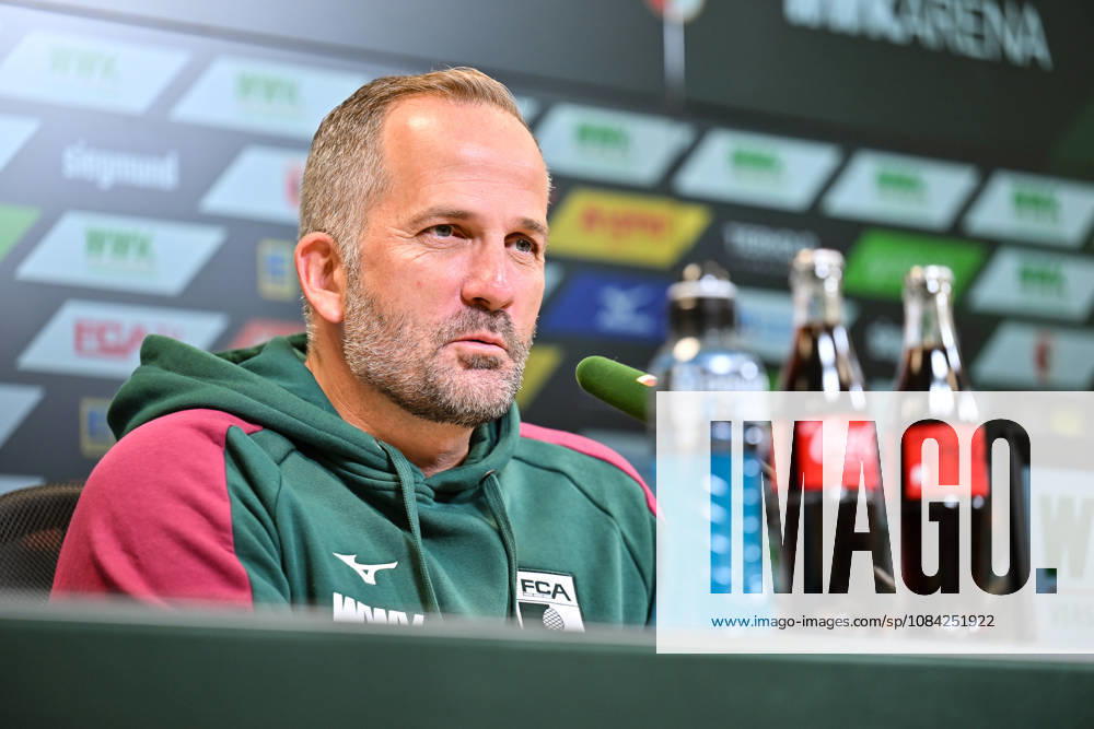 FC Augsburg Press Conference