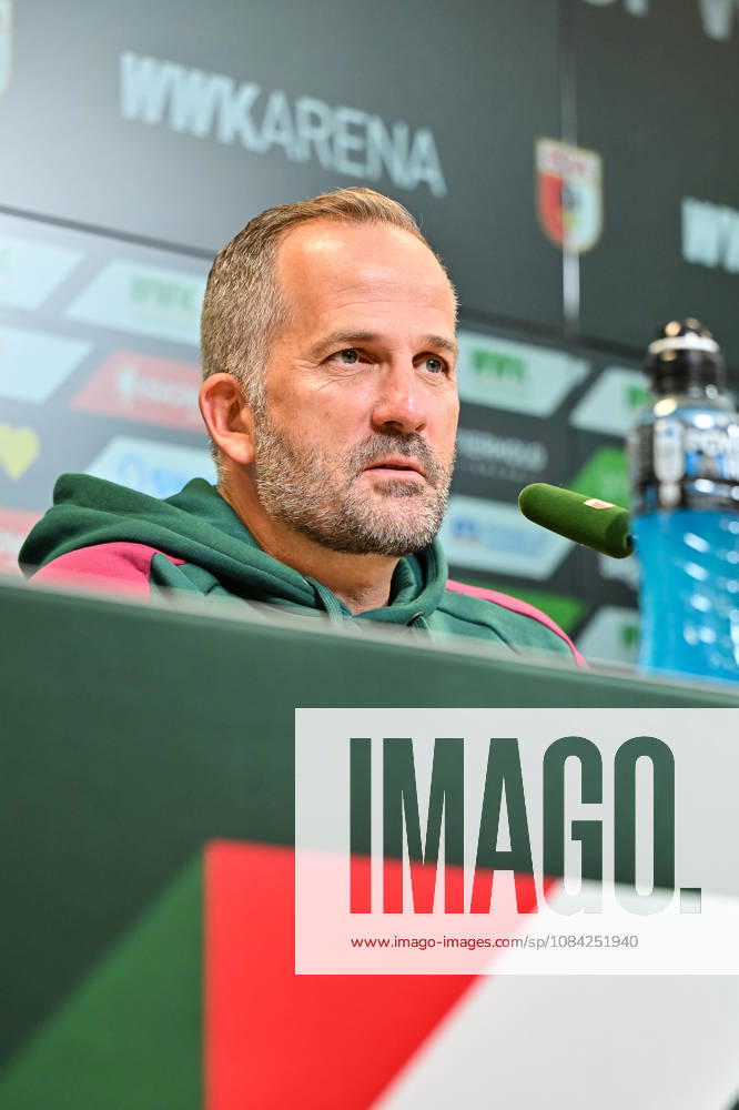 FC Augsburg Press Conference
