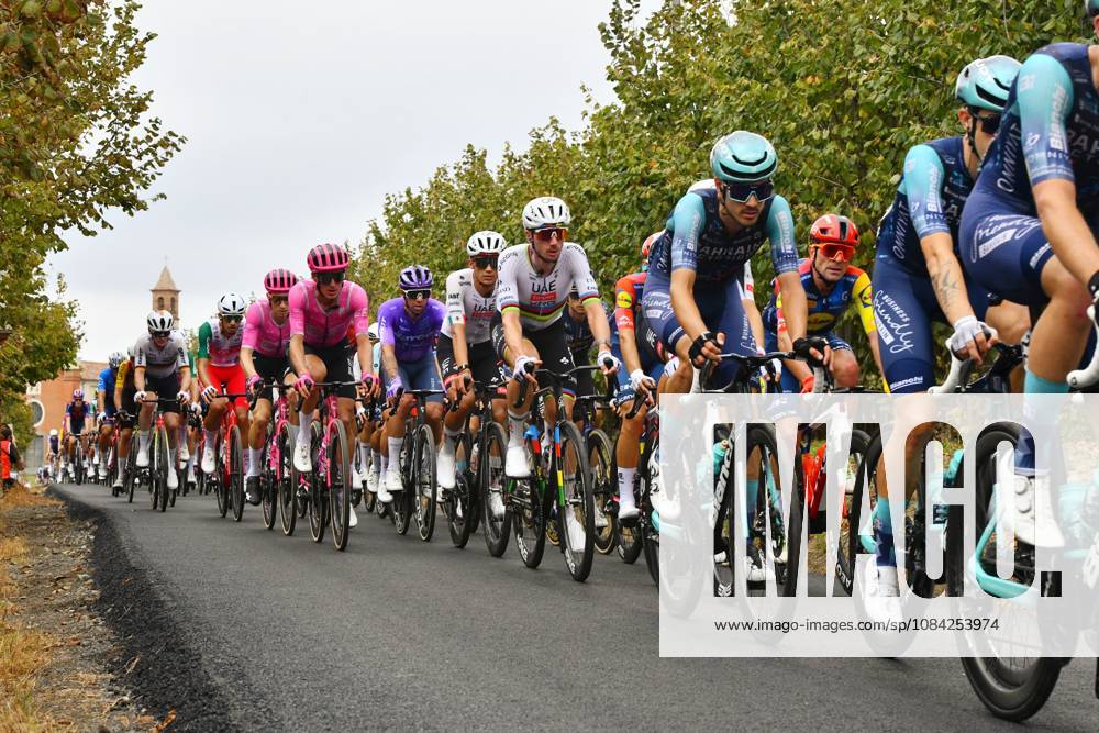 CYCLING - Road cycling, Rad, Radsport, Strasse - Il Gran Piemonte 2026 Photo by IPA ABACAPRESS.COM89429256 - Brandon McNulty (USA) riding in the pack during Il Gran Piemonte 2026, a street cycling race in Aqui Terme, Italy, on October 8, 2026 Aqui Terme Italy