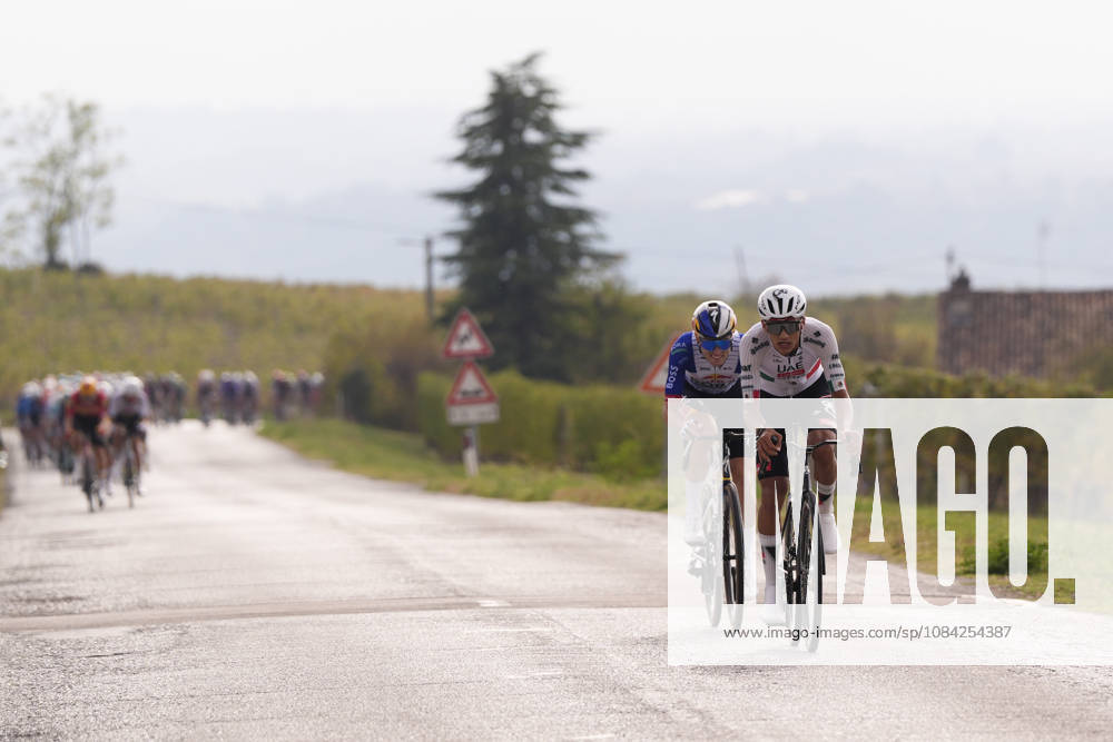Mexico s Isaac Del Toro Romero of UAE Team Emirates XRG during the 110th edition of the Gran Piemonte 2026 a 185 km one day race from Asti to Bra on October 08, 2026, Italy.