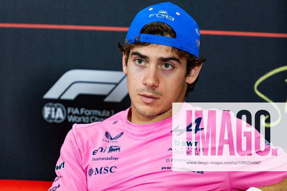 COLAPINTO Franco (Argentina), Alpine F1 Team A526, portrait, F1 GP 17 Singapore 2026, F1 GP 17 Singapore 2026, COLAPINTO Franco (Argentina), Alpine F1 Team A526, portrait, pre-event press conference during the 2026 Formula 1 Singapore Grand Prix, the 17th round of the 2026 Formula One World Championship from October 9 to 11, 2026 on the Marina Bay Street Circuit, in Singapore, Singapore Photo by Julien Delfosse, DPPI Singapore