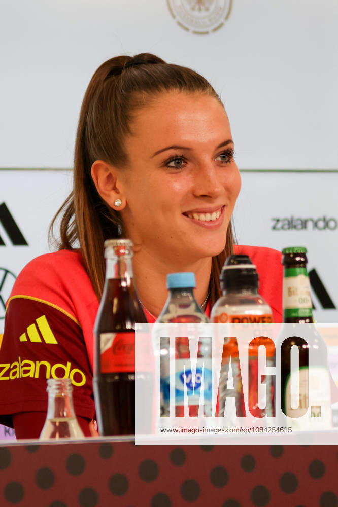 DFB Soccer Media Events, German Women s National Team Press Conference and Final Training Session, featuring Ena Mahmutovic, German Women s National Team, Karlsruhe