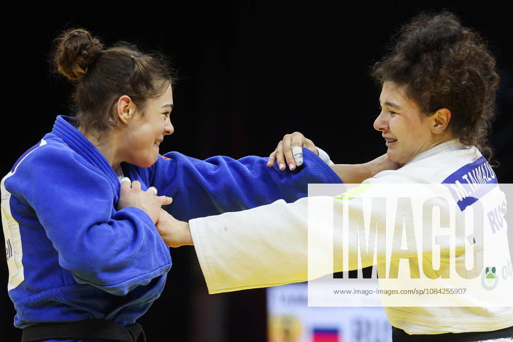 AZERBAIJAN, BAKU - OCTOBER 8, 2026: Madina Taimazova (R) of Russia and Aleksandra Andric of Serbia compete in their -70 kg bout as part of the 2026 World Judo Championships at the National Gymnastics Arena. Mikhail Sinitsyn TASS 98954976