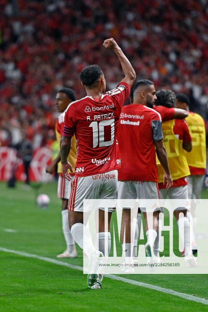 7th October 2026; Beira-Rio Stadium, Porto Alegre, Brazil; Brazilian Serie A Football, Internacional versus Corinthians; Alan Patrick of Internacional celebrates his goal in the 77th minute to go up 2-0 MaxxPeixoto DiaEsportivo