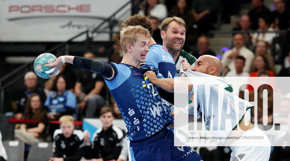Handball – TVB Stuttgart vs. HSG Wetzlar; front row, from left: Torben Matzken (TVB), David Cyrill Akakpo (Wetzlar)