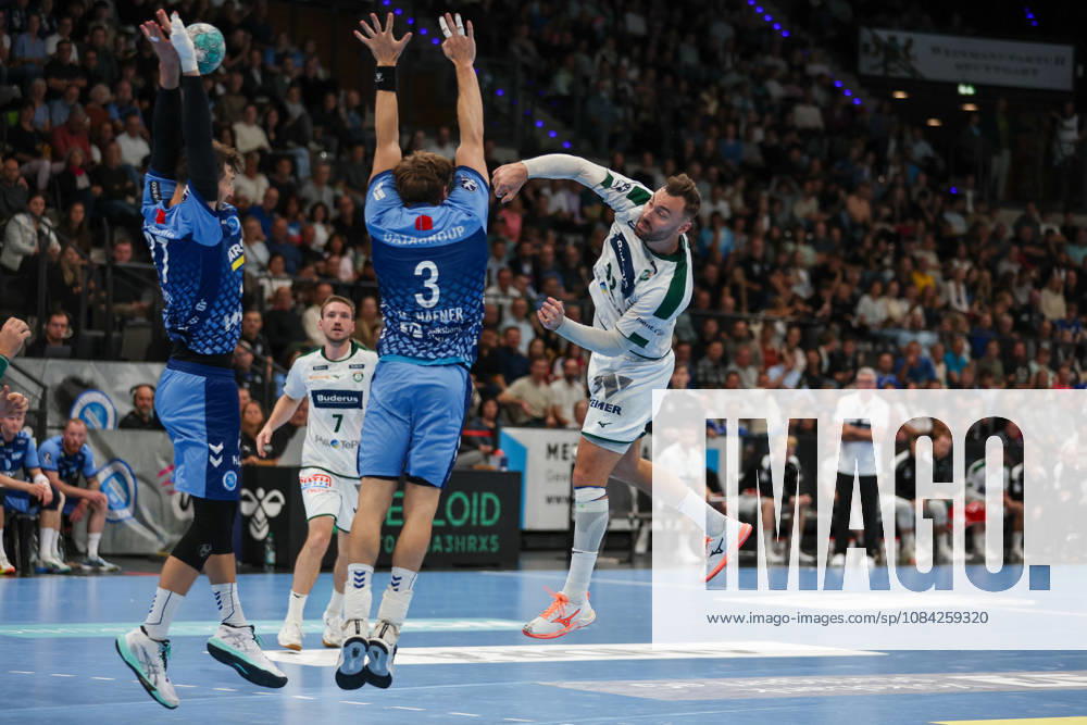 Jona Schoch, HSG Wetzlar, 22 on the shot GER, TVB Stuttgart vs. HSG Wetzlar, Handball, Opel Handball Bundesliga, Matchday 8, 2026–2027 season, October 8, 2026, GER, TVB Stuttgart vs. HSG Wetzlar, Handball, Opel Handball Bundesliga, Matchday 8, 2026–2027 season, October 8, 2026, Stuttgart