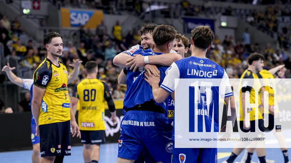 ThSV Eisenach players, cheering, celebrate, celebration, joy, happy, confident, optimistic, positive, game scene, October 8, 2026, Mannheim, Germany, handball, Bundesliga, Rhein-Neckar Löwen, ThSV Eisenach