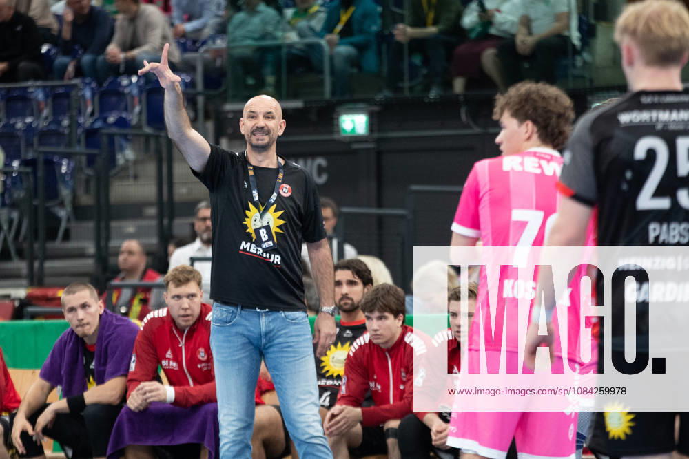 Handball, HBL2: SC DHfK Leipzig vs. TuS N Lübbecke, October 8, 2026; Coach: Davor Dominikovic, TuS N Lübbecke; Handball, 2nd Bundesliga, 2026–2027 season, Matchday 7: SC DHfK Leipzig vs. TuS N Lübbecke on October 8, 2026, at the Quarterback Immobilien Arena Leipzig