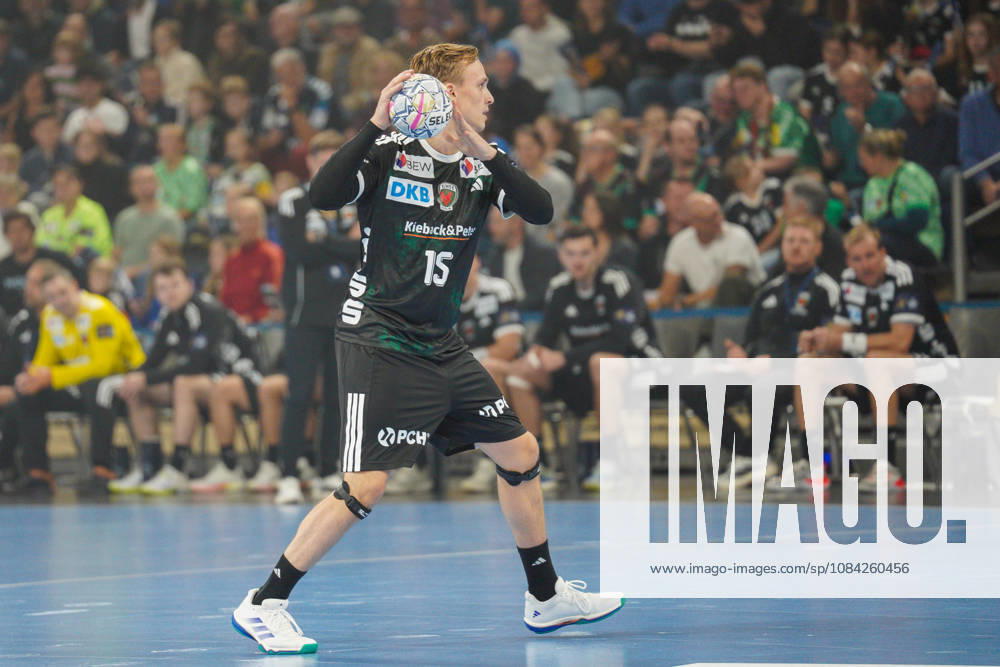 Pictured: Tobias Grondahl of Füchse Berlin, age 15, with the ball on October 8, 2026; Füchse Berlin vs. FC Porto, EHF Handball Champions League, 2026–27 season, Max Schmeling Halle