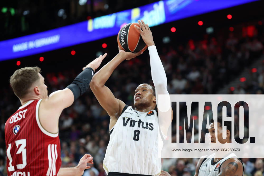 Wendell Moore, Virtus Bologna, 08, with Andreas Obst, FC Bayern Basketball, 13, GER, FC Bayern Basketball vs. Virtus Bologna, Basketball, EuroLeague, Matchday 4, 2026–2027 Season, October 8, 2026, GER, FC Bayern Basketball vs. Virtus Bologna, Basketball, EuroLeague, Matchday 4, 2026–2027 Season, October 8, 2026, Munich