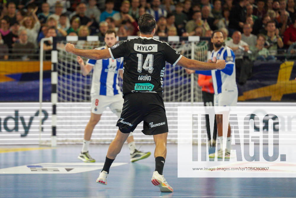Pictured: Aitor Arino, Fuechse Berlin, 14, , goal, score, celebration, goal celebration, joy, excitement, celebrating, cheering, October 8, 2026, Fuechse Berlin vs. FC Porto, EHF Handball Champions League, 2026–27 season, Max Schmeling Hall, October 8, 2026, Fuechse Berlin vs. FC Porto, EHF Handball Champions League, 2026–27 season, Max Schmeling Hall