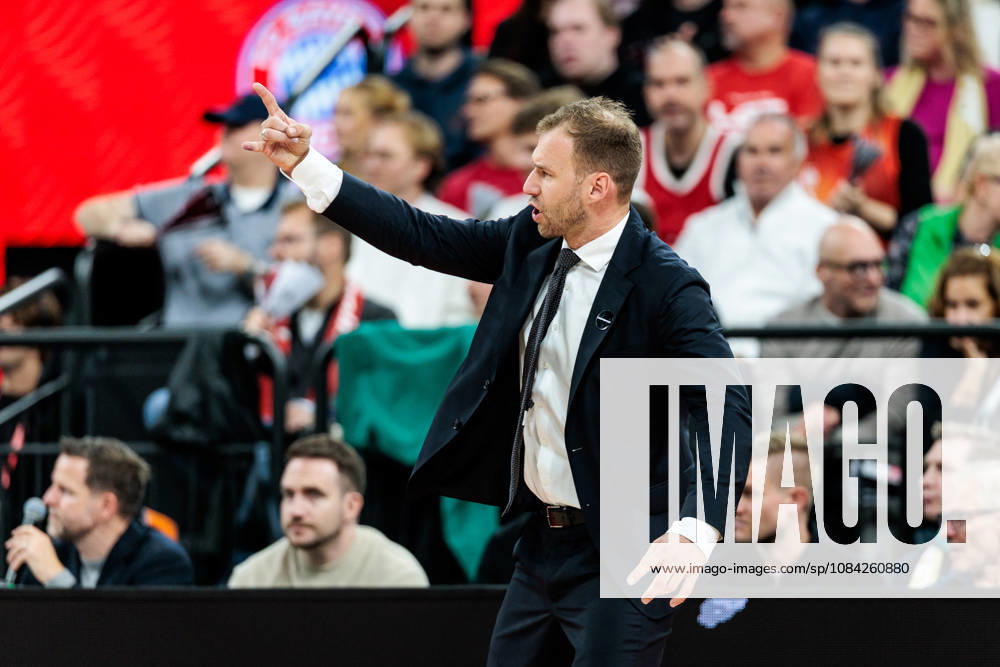 Anton Gavel (Headcoach FC Bayern Muenchen) gestures during the Turkish Airlines EuroLeague match between FC Bayern Muenchen vs. Virtus Bologna at SAP Garden on round 4 of Turkish Airlines EuroLeague on October 08, 2026 in Munich, Germany. Bavaria Germany