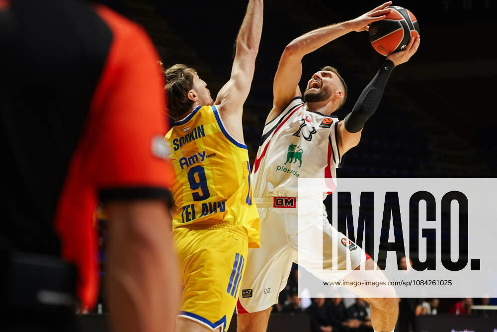 2026108, Belgrade, Serbia - Maccabi Rapyd Tel Aviv and Armani Olimpia Milan play a EuroLeague basketball game at the Aleksandar Nikolic Hall. GUDURIC MARKO in action. Belgrade Serbia - ZUMAd223 20261008_zip_d223_018
