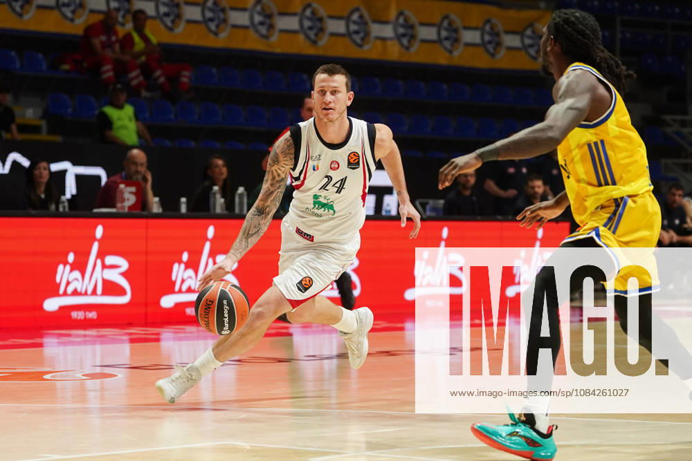 2026108, Belgrade, Serbia - Maccabi Rapyd Tel Aviv and Armani Olimpia Milan play a EuroLeague basketball game at the Aleksandar Nikolic Hall. MATHEWS GARRISON in action. Belgrade Serbia - ZUMAd223 20261008_zip_d223_019