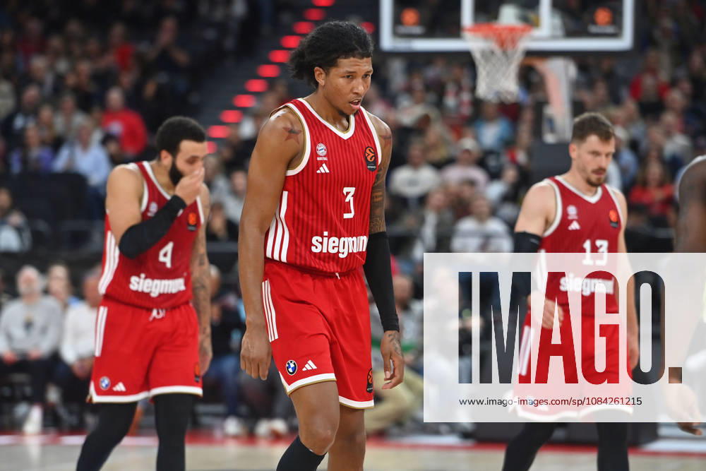 MarJon BEAUCHAMP FCB, hi Duane WASHINGTON JR FCB, hi Andreas OBST FCB, disappointment, frustration, disappointed, frustrated, dejected, EuroLeague Basketball, 2026–2027 season, FC Bayern Munich vs. Virtus Bologna on October 8, 2026, S A P G A R D EN