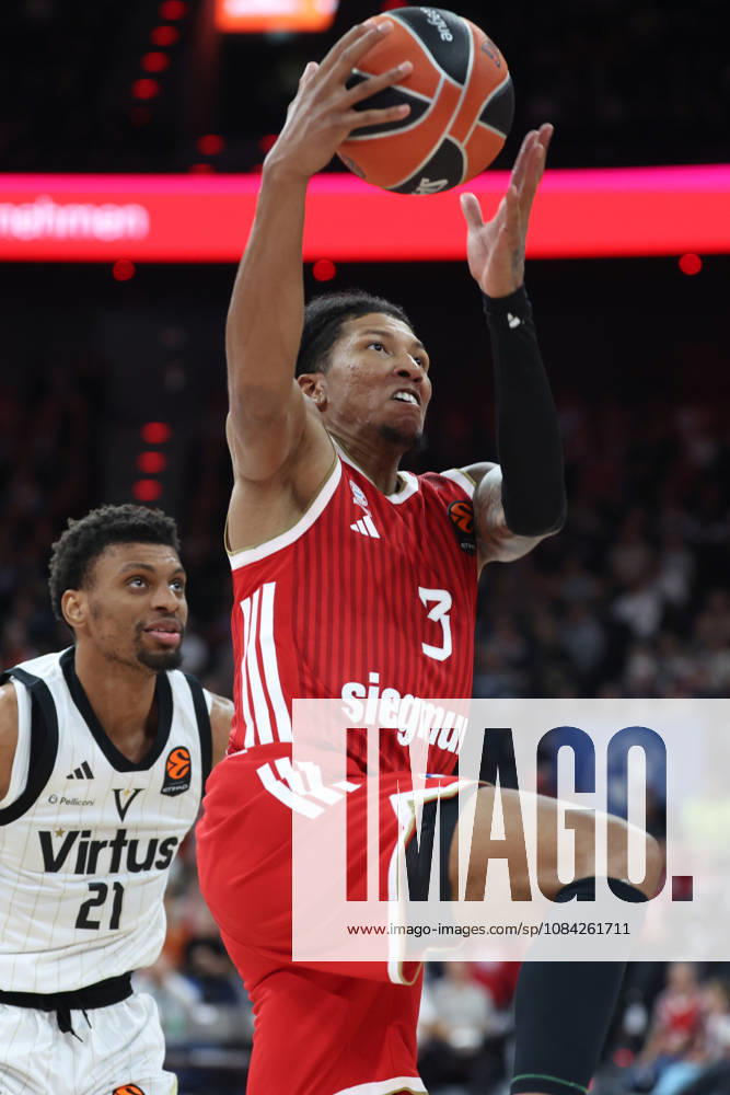 MarJon Beauchamp, FC Bayern Basketball, 03, with Derrick Alston Jr., Virtus Bologna, 21, GER, FC Bayern Basketball vs. Virtus Bologna, Basketball, EuroLeague, Matchday 4, 2026–2027 Season, October 8, 2026, GER, FC Bayern Basketball vs. Virtus Bologna, Basketball, EuroLeague, Matchday 4, 2026–2027 Season, October 8, 2026, Munich