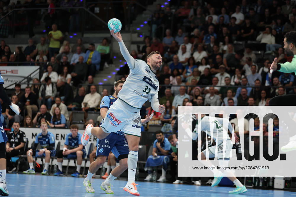 Nikolaj Laesoe, HSG Wetzlar, 32 (GER), TVB Stuttgart vs. HSG Wetzlar, Handball, Opel Handball Bundesliga, Matchday 8, 2026–2027 Season, October 8, 2026 GER, TVB Stuttgart vs. HSG Wetzlar, Handball, Opel Handball Bundesliga, Matchday 8, 2026–2027 season, October 8, 2026 Stuttgart