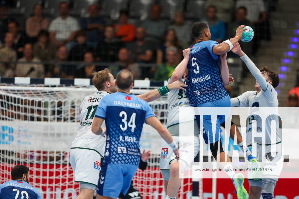 Philipp Ahouansou, TVB Stuttgart, 5 on the shot (GER), TVB Stuttgart vs. HSG Wetzlar, Handball, Opel Handball Bundesliga, Matchday 8, 2026–2027 season, October 8, 2026, GER, TVB Stuttgart vs. HSG Wetzlar, Handball, Opel Handball Bundesliga, Matchday 8, 2026–2027 season, October 8, 2026, Stuttgart