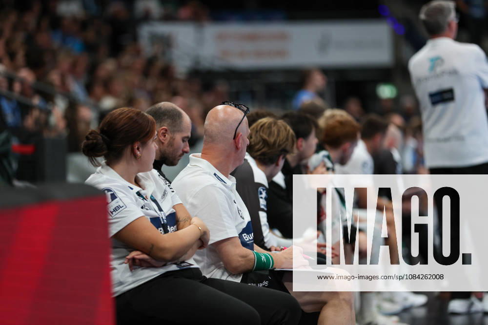 The HSG Wetzlar bench looks disappointed GER, TVB Stuttgart vs. HSG Wetzlar, Handball, Opel Handball Bundesliga, Matchday 8, 2026–2027 season, October 8, 2026 GER, TVB Stuttgart vs. HSG Wetzlar, Handball, Opel Handball Bundesliga, Matchday 8, 2026–2027 season, October 8, 2026 Stuttgart