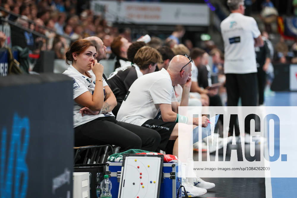 The HSG Wetzlar bench looks disappointed GER, TVB Stuttgart vs. HSG Wetzlar, Handball, Opel Handball Bundesliga, Matchday 8, 2026–2027 season, October 8, 2026 GER, TVB Stuttgart vs. HSG Wetzlar, Handball, Opel Handball Bundesliga, Matchday 8, 2026–2027 season, October 8, 2026 Stuttgart