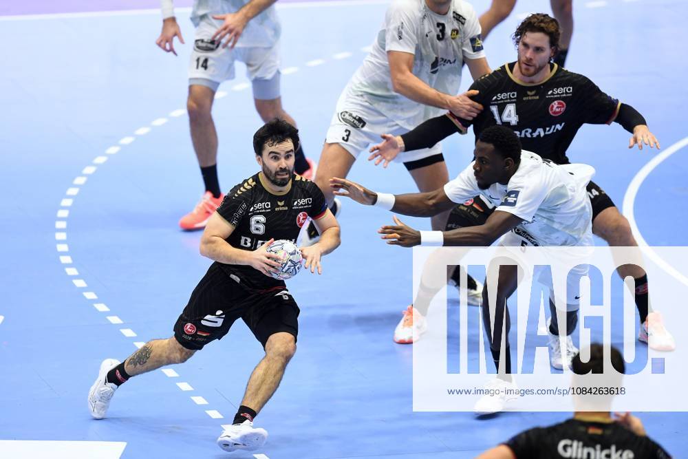 Erik Balenciaga, MT Melsungen 6 (on the ball), Andre Wenkegheu Tchambou, HBC Nantes 5, Johannes Golla, MT Melsungen 14 (R), GER, MT Melsungen vs. HBC Nantes (FRA), Handball, Men’s Champions League, Group Matches, 2026–2027 Season, October 8, 2026, GER, MT Melsungen vs. HBC Nantes Handball, Men’s Champions League, Group Match, 2026–2027 Season, October 8, 2026, Kassel