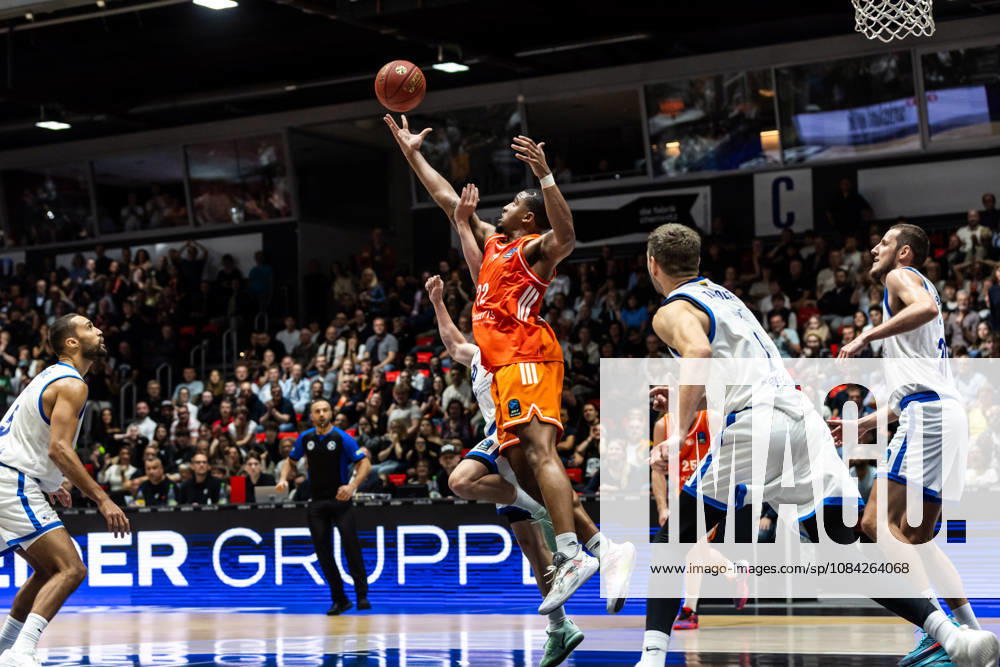 GER, BKT Eurocup, Basketball, Chemnitz, Niners Chemnitz vs. Neptunas Klaipeda, Nighael Ceaser (Niners Chemnitz), 22, Chemnitz Messe, Chemnitz, Saxony, Germany
