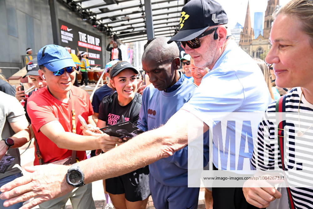 ELIUD KIPCHOGE MELBOURNE MARATHON OP, Elite marathon athlete Eliud Kipchoge during a fan event ahead of the Melbourne Marathon, in Melbourne, Friday, October 9, 2026. ( NO ARCHIVING MELBOURNE VICTORIA Australia