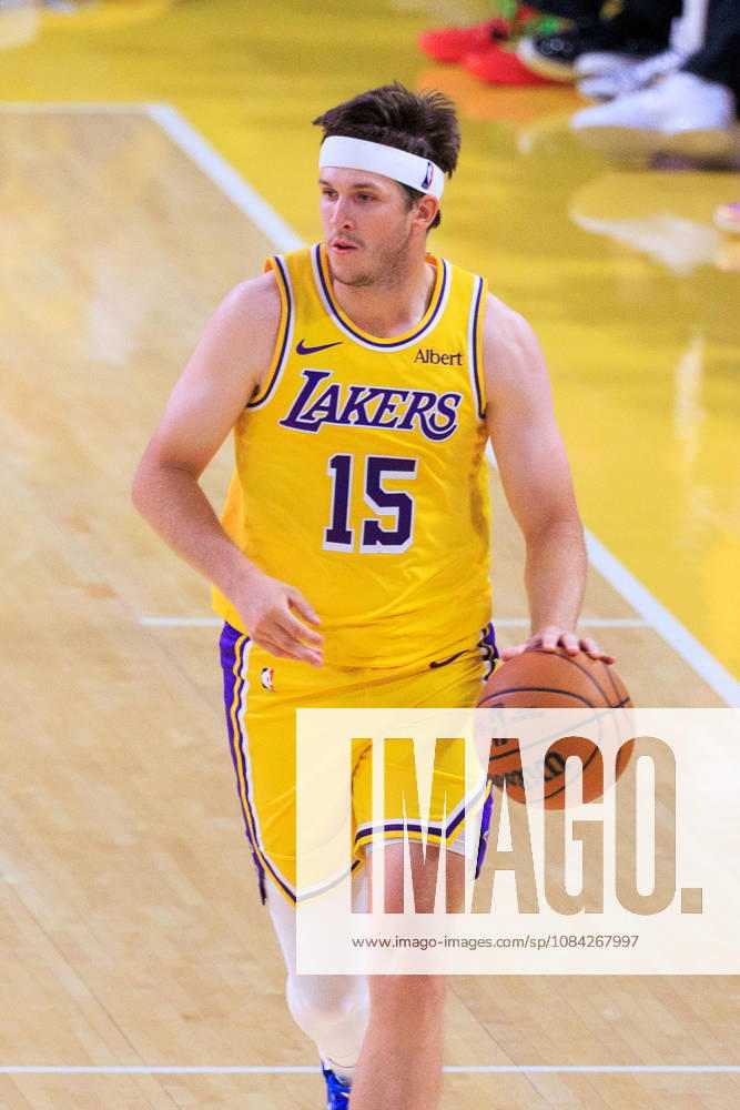 Austin Reaves 15 of the Los Angeles Lakers during a preseason NBA, Basketball Herren, USA game against the Sacramento Kings on Thursday October 8, 2026 at Crypto.com Arena in Los Angeles, California. JAVIER ROJAS PI Los Angeles USA - ZUMAp124 20261008_zaa_p124_015