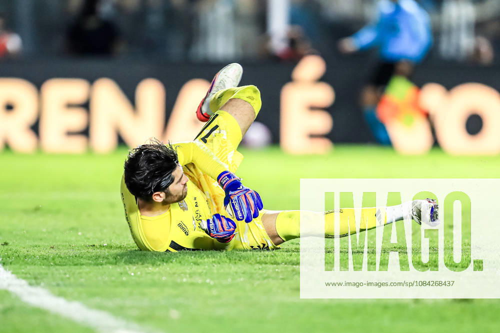 SoO PAULO (SP), BRAZIL OCTOBER 10: Flamengo player Rossi during the match between Santos and Flamengo in the 2026 Brazilian Championship at Vila Belmiro Stadium in Santos (SP), Brazil, on Thursday, October 10, 2026., Credit:Marco Miatelo Avalon