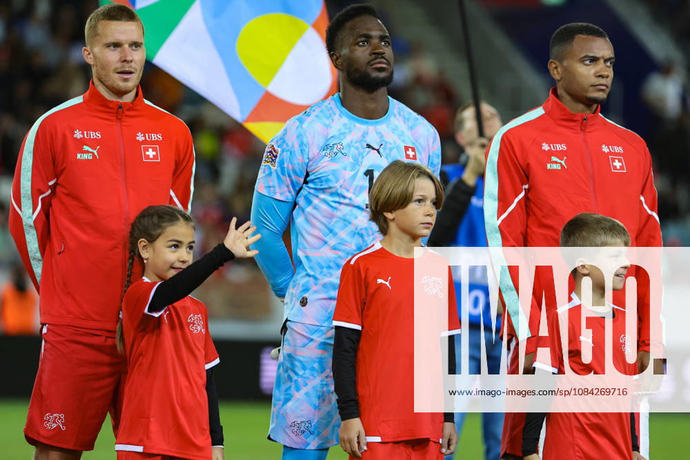 Nico Elvedi (4, Switzerland,l.), Yvon Landry Mvogo Nganoma (12, Switzerland) and Manuel Akanji (5, Switzerland) during the UEFA Nations League match between Switzerland and North Macedonia at thermoplan arena on October 6, 2026 in Lucerne, Switzerland.