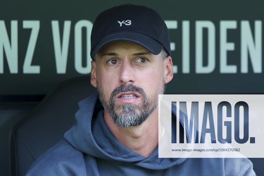 Hannover 96 coach Sandro Wagner watches during the friendly match between Hannover 96 and SC Verl, Heinz von Heiden Arena on October 3, 2026, in Hannover, Germany. Photo by Marco Steinbrenner, DeFodi Images. Coach Sandro Wagner of Hannover 96 looks on during the friendly match between Hannover 96 and SC Verl at Heinz von Heiden Arena on October 3, 2026 in Hannover, Germany. Photo by Marco Steinbrenner, DeFodi Images. Photo by Marco Steinbrenner, DeFodi Images