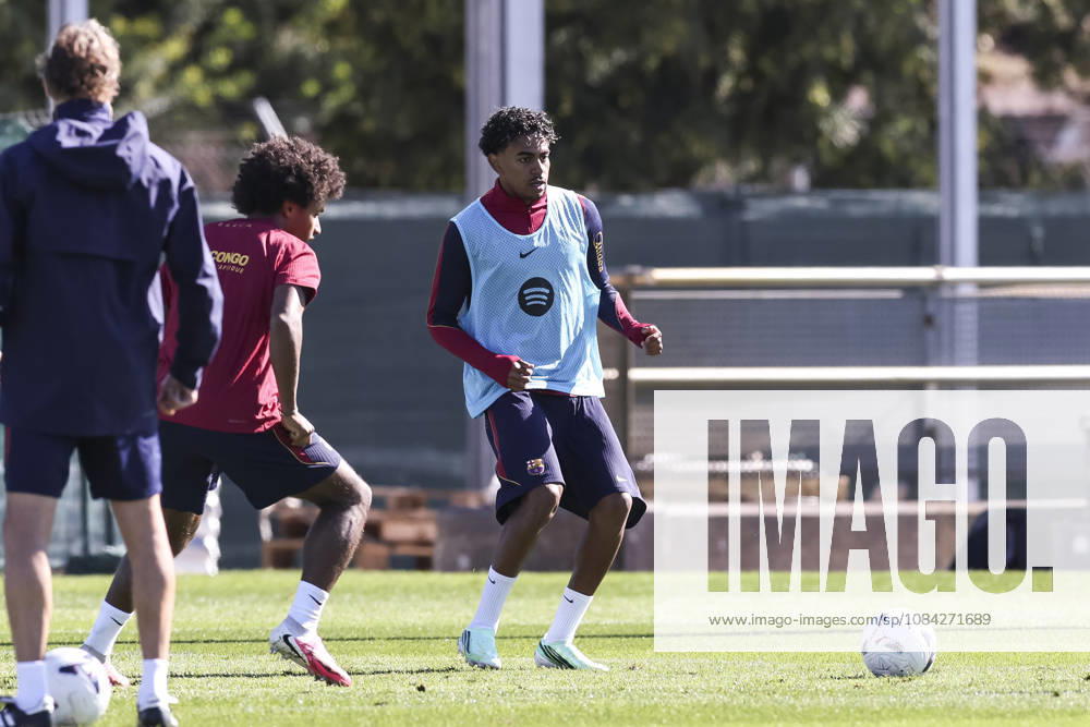 Lamine Yamal during the training day of FC Barcelona, Barca ahead the Spanish League, Laliga EA Sports, football match against Getafe CF at Ciudad Esportiva Joan Gamper on October 09, 2026 in Sant Joan Despi, Barcelona, Spain. FC Barcelona Training And press conference, PK, Pressekonferenz - LaLiga EA Sports - ZUMAa181 20261009_zaa_a181_009