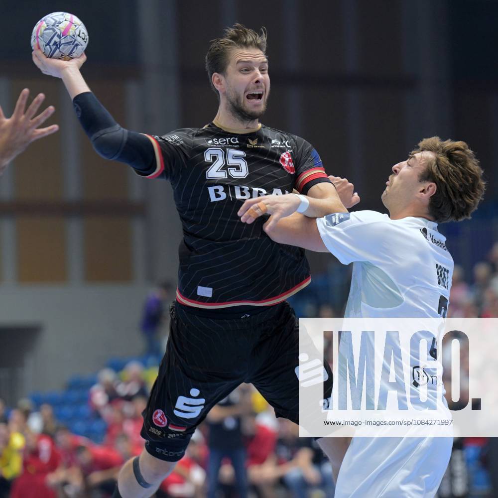 Olle Forsell Schefvert (MT Melsungen 25) taking a shot against Thibaud Briet (HBC Nantes 3), GER, MT Melsungen vs. HBC Nantes (FRA), Handball, Men s Champions League, Group Matches, 2026–2027 Season, October 8, 2026, GER, MT Melsungen vs. HBC Nantes, Handball, Men’s Champions League, Group Match, 2026–2027 Season, October 8, 2026, Kassel