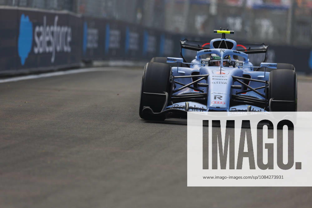 9th October 2026; Marina Bay, Singapore; Formula 1, Singapore Grand Prix, Free Practice and Sprint Qualifying Day; Gabriel Bortoleto (5) of Brazil and Audi Revolut F1 Team during the first practice at the Singapore Grand Prix StephenxBlackberry