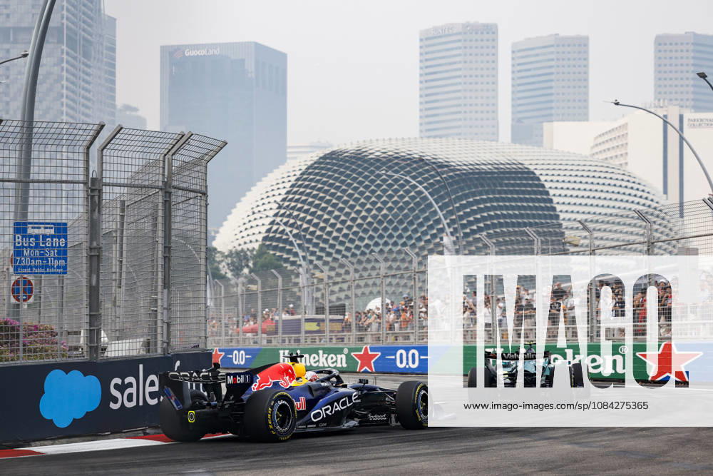 F1 - SINGAPORE GRAND PRIX 2026 03 VERSTAPPEN Max (nld), Red Bull Racing Ford RB22, action during the 2026 Formula 1 Singapore Grand Prix, 17th round of the 2026 Formula One World Championship, WM, Weltmeisterschaft from October 9 to 11, 2026 on the Marina Bay Street Circuit, in Singapore, Singapore - SingaporeSingapore