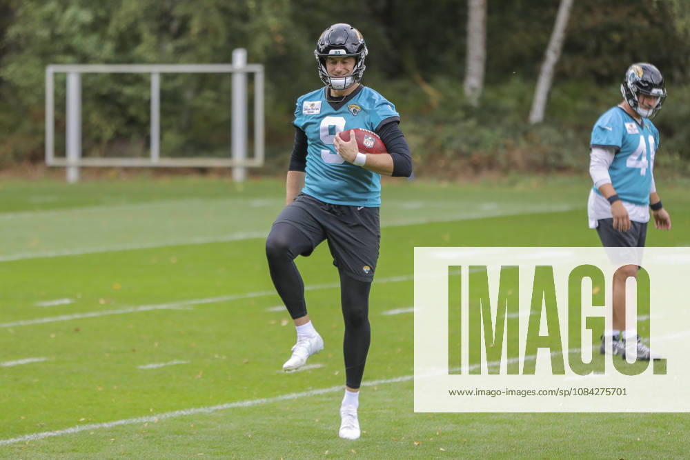 Logan Cooke of the Jacksonville Jaguars training during the Jacksonville Jaguars team practise and media as part of the London NFL, American Football Herren, USA Series 2026, at the Grove, Chandler’s Cross, Hertfordshire, England, on 09 October 2026. Jody Demay - Davies SPP