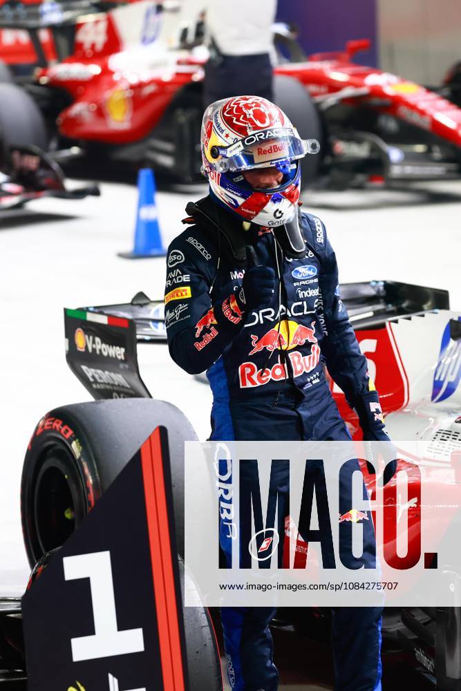 VERSTAPPEN Max (NLD), Red Bull Racing Ford RB22, portrait, F1 GP 17 Singapore 2026; ALONSO Fernando (SPA), Aston Martin F1 Team Honda AMR26, portrait, F1 GP 17 Singapore 2026; Singapore