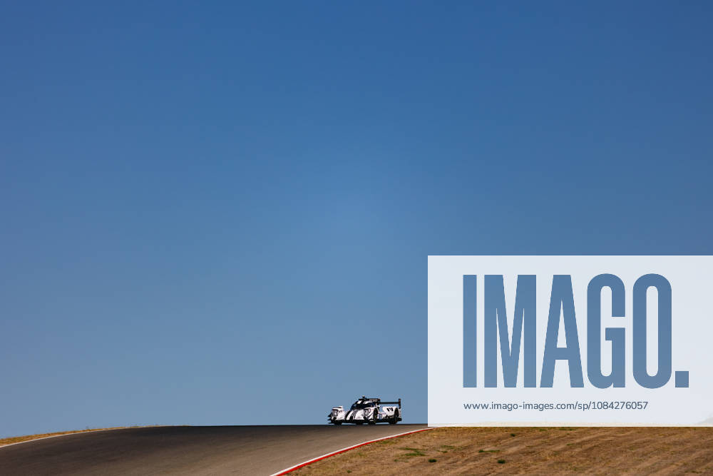 AUTO - ELMS - 4 HOURS OF PORTIMAO 2026 18 CHADWICK Jamie (gbr), RINICELLA Valerio (ita), HORR Laurents (ger), IDEC Oreca 07 - Gibson, LMP2, action during the 4 Hours of Portimao 2026, 6th round of the 2026 European Le Mans Series on the Autodromo Internacional do Algarve from October 8 to 10, 2026 in Portimao, Portugal -