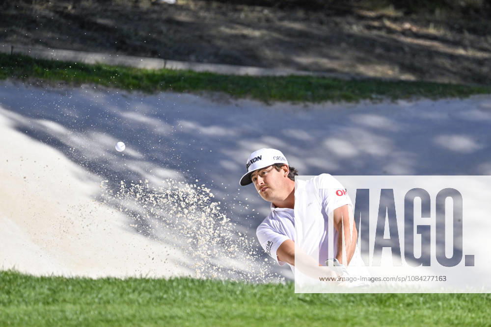 DARIUS VAN DRIEL of Netherlands hitting the ball out of the bunker during the Open de Espao±a presented by Madrid at Club de Campo Villa de Madrid on October 09, 2026 in Madrid, Spain. Open GOLF De Spain Presented By Madrid - 10.09.26 (Second Day) - ZUMAc312 20261009_zsp_c312_184