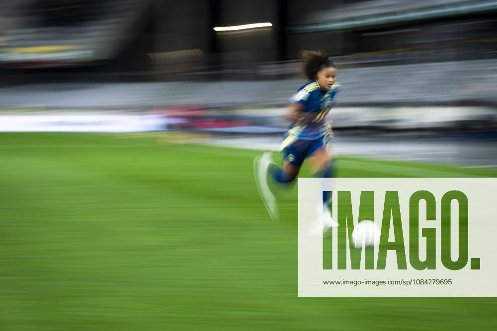 Felicia Schröder of Sweden during the FIFA Women’s World Cup qualifying playoff soccer match between Lithuania and Sweden on October 9, 2026 in Kaunas. Photo by Mathias Bergeld, BILDBYRAN, code MB MB1418. soccer, football, World Cup qualifier, FIFA Women’s World Cup qualifier, playoff, Lithuania, Sweden, women’s soccer, BBENG, play-off