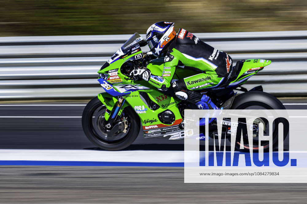 Garrett Gerloff of Kawasaki WorldSBK Team in action during the Free Practice 2 of the FIM Superbike World Championship, WM, Weltmeisterschaft at Circuito Estoril on October 9, 2026 in Cascais, Portugal. Motorsports 2026: WorldSBK - Tissot Estoril Round - ZUMAr200 20261009_zsp_r200_066
