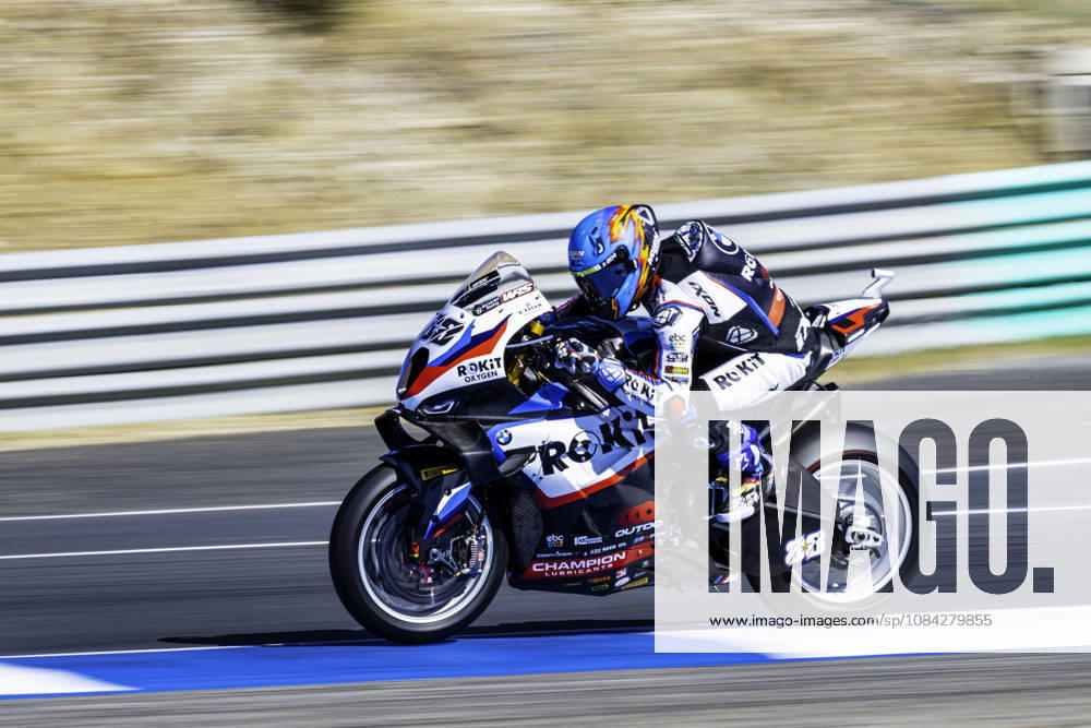 Miguel Oliveira of Rokit BMW Motorrad WorldSBK Team in action during the Free Practice 2 of the FIM Superbike World Championship, WM, Weltmeisterschaft at Circuito Estoril on October 9, 2026 in Cascais, Portugal. Cascais Portugal - ZUMAr200 20261009_zsp_r200_030