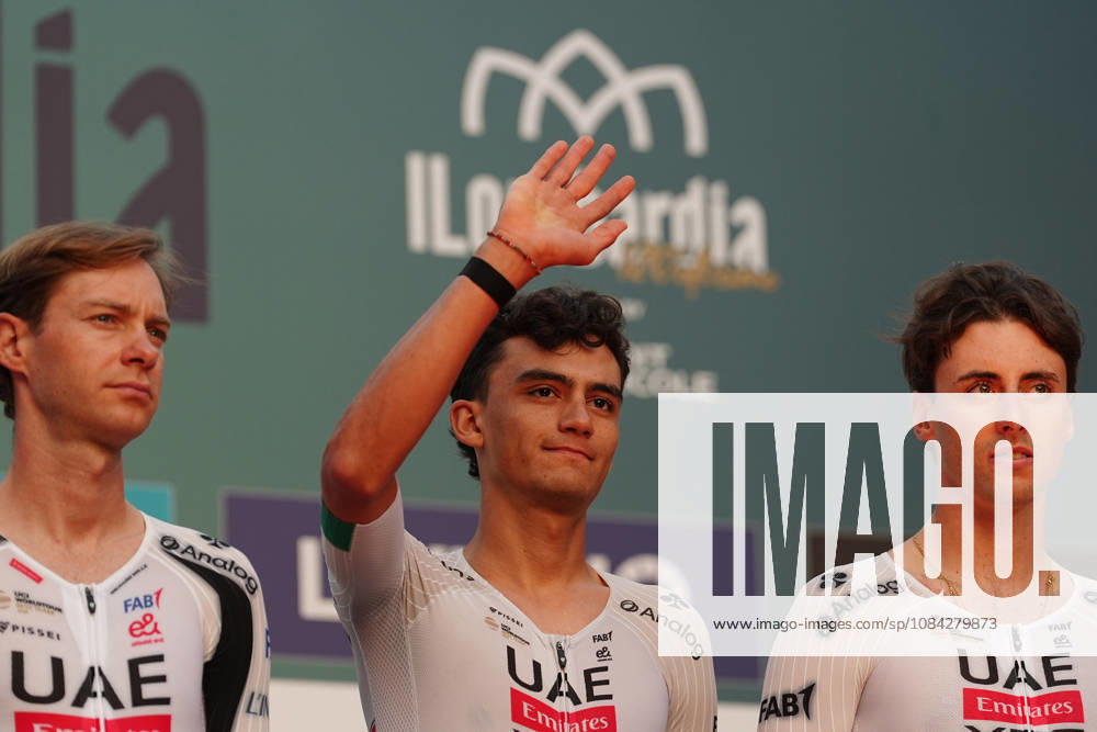 Mexico s Isaac Del Toro Romero of UAE Team Emirates XRG during the team presentation on the eve of the 120th edition of Il Lombardia cycling race, in Bergamo on October 9, 2026, prior to the 239 km one-day race from Bergamo to Como, Italy.