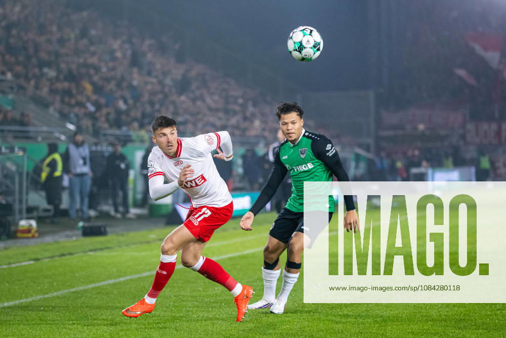L R Semir Telalovic, Rot-Weiss Essen, 17, in a tackle with Montell Ndikom, SC Preussen Münster, 28, GER; SC Preussen Münster vs. Rot-Weiss Essen, soccer, 3rd Division, Matchday 8, 2026–2027 season, October 9, 2026 DFL regulations prohibit the use of photographs as image sequences and or quasi-video GER, SC Preussen Münster vs. Rot-Weiss Essen, soccer, 3rd League, Matchday 8, 2026–2027 season, October 9, 2026, Münster