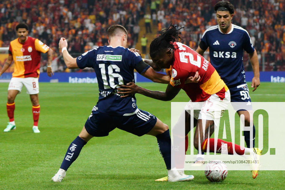 Rafael Leao (R) of Galatasaray in action against Andri Fannar Baldursson (L) of Kasimpasa during the Turkish Super League 2026 27 match between Galatasaray and Kasimpasa at RAMS Park Stadium in Istanbul, Turkey, on October 9, 2026. Turkish Super League 2026 27 - Galatasaray Vs Kasimpasa - ZUMAu194 20261009_zip_u194_014